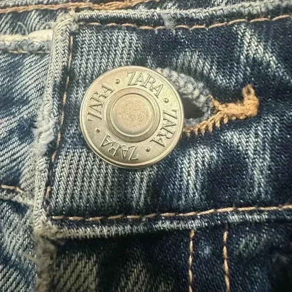 Women’s Zara Ripped Jeans Size 4 - Picture 4 of 9